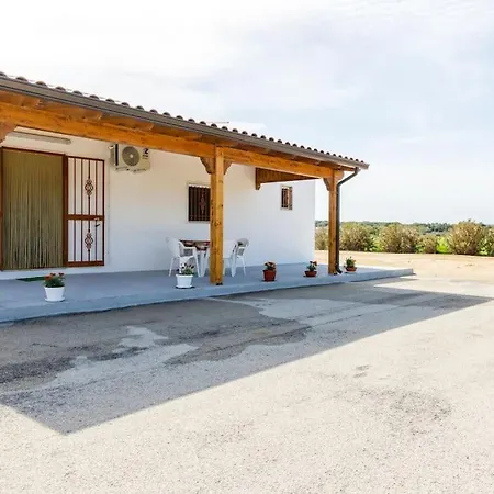 Mara Villa