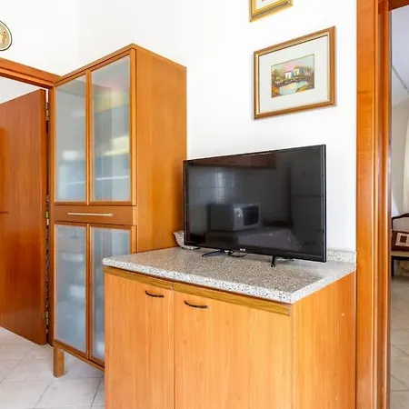 Mara Villa Specchiolla